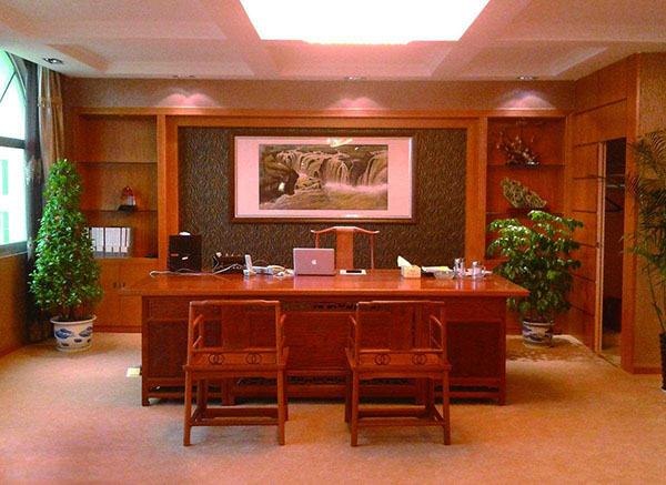 中式<a href=http://www.tt45tt.cn target=_blank class=infotextkey><a href=http://www.tt45tt.cn target=_blank class=infotextkey>辦公室裝修</a></a>