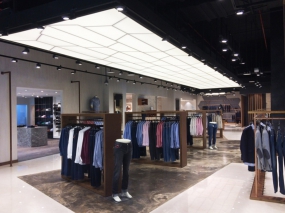 服裝店裝修實景圖