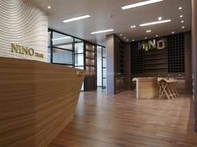 商務穩(wěn)重風辦公室前廳設計效果圖,辦公室前廳設計效果圖