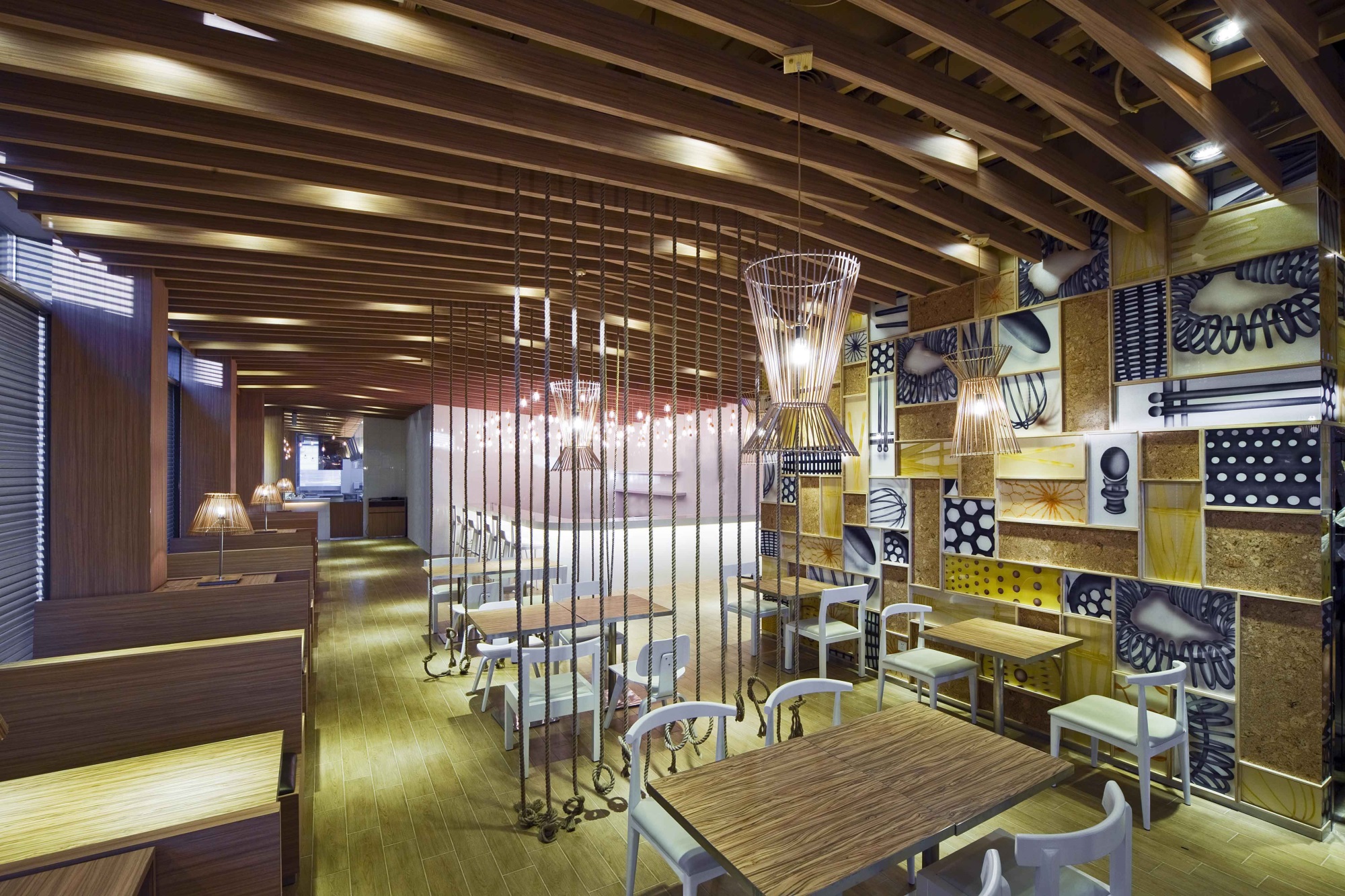 酒吧空間設(shè)計(jì)效果圖,酒吧空間設(shè)計(jì)圖