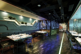  重慶火鍋店空間設(shè)計(jì)布局圖,重慶火鍋店空間設(shè)計(jì)實(shí)景圖