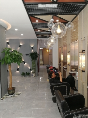 理發(fā)店裝修案例圖,理發(fā)店裝修圖片