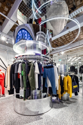 鞋店專賣店設(shè)計圖片,鞋店專賣店設(shè)計效果圖