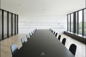 辦公室家具會議室吊頂天花燈裝修效果圖