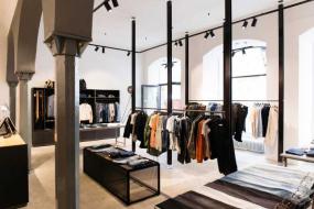 百貨商場男士服裝店設計效果圖