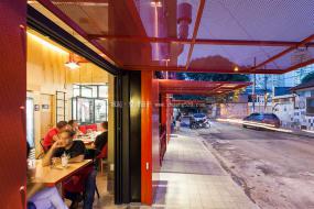 LOFT風(fēng)格餐廳設(shè)計裝潢圖片