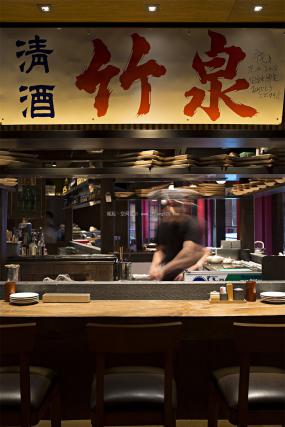 復(fù)古風(fēng)格餐廳裝修高清效果圖
