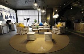 loft風(fēng)格辦公室設(shè)計(jì)裝飾圖