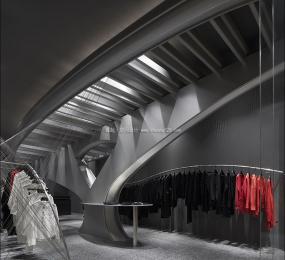 高端外貿(mào)服裝店裝修效果圖