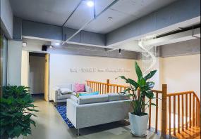 最新招商辦公室裝飾實(shí)景圖