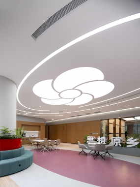 電商企業(yè)辦公室設(shè)計裝修圖